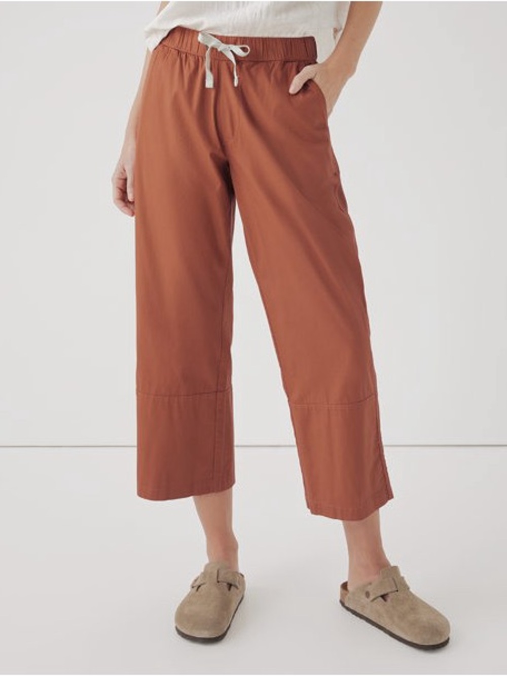 Pact Cropped Wide-Leg Pants in Rust Size L Fall Orange Casual Bottoms Cotton